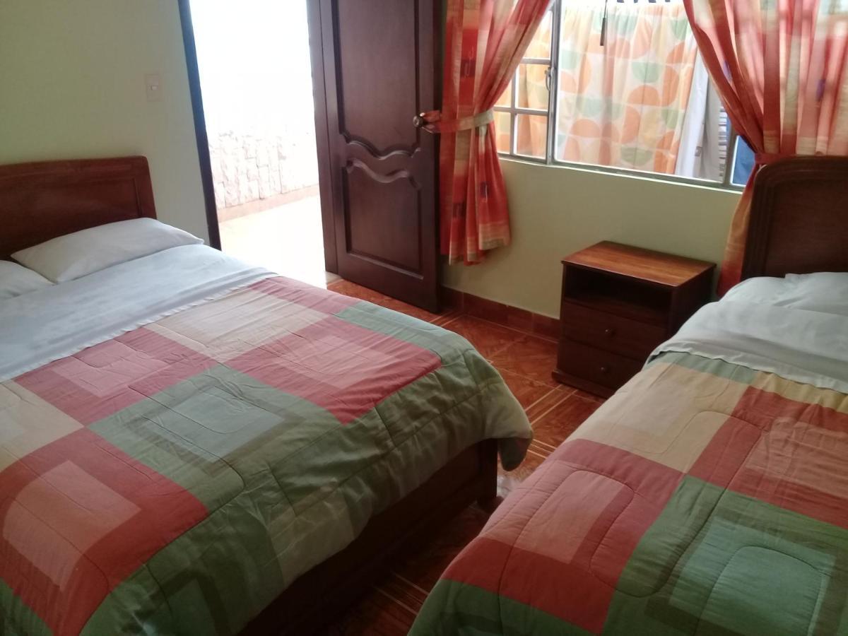 Hotel Amazonia Y Sol バーニョス エクステリア 写真