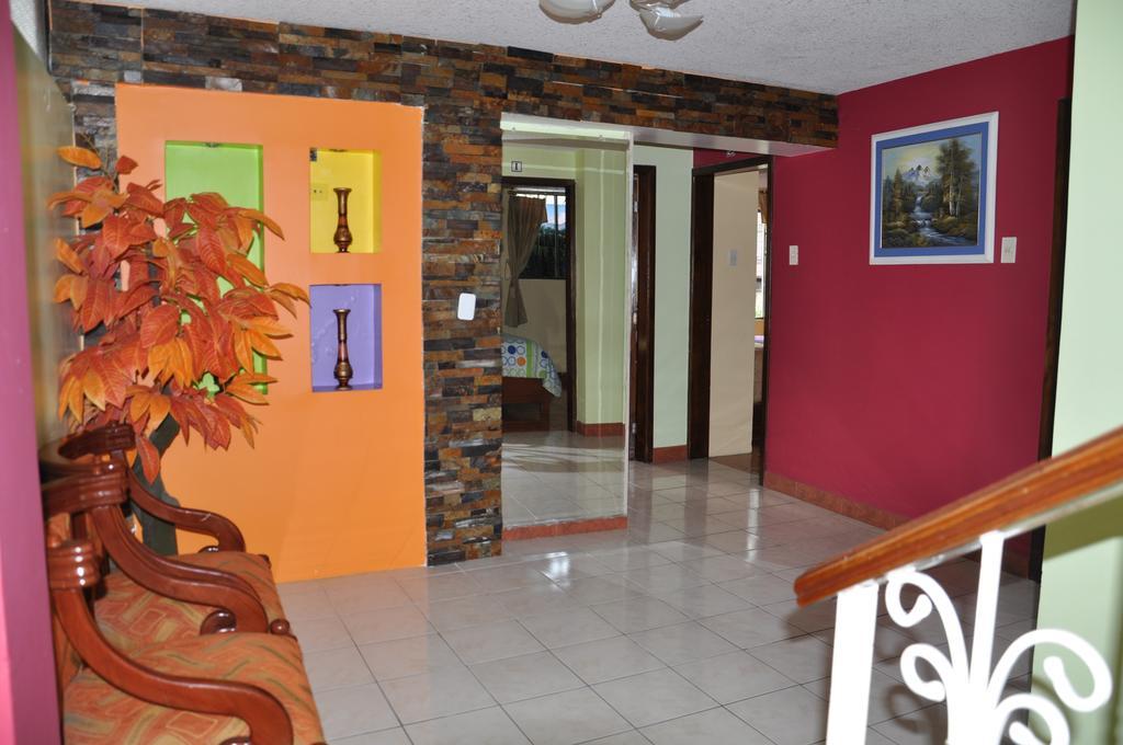 Hotel Amazonia Y Sol バーニョス エクステリア 写真